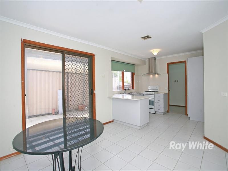 1/22 George Chudleigh Drive, Hallam VIC 3803
