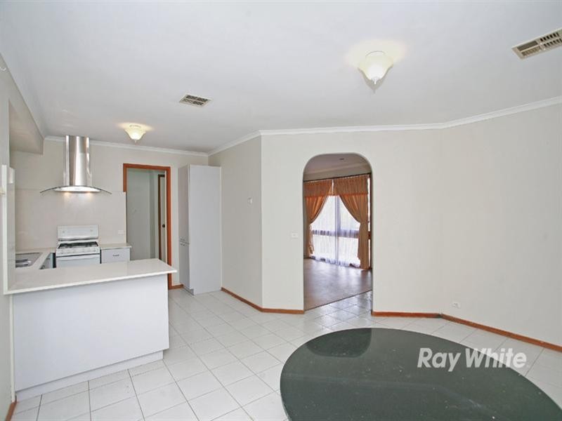 1/22 George Chudleigh Drive, Hallam VIC 3803