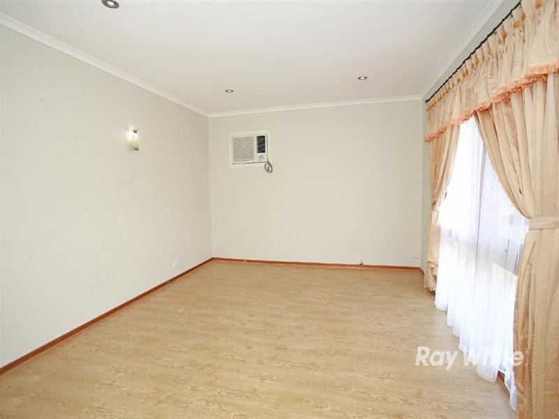 1/22 George Chudleigh Drive, Hallam VIC 3803