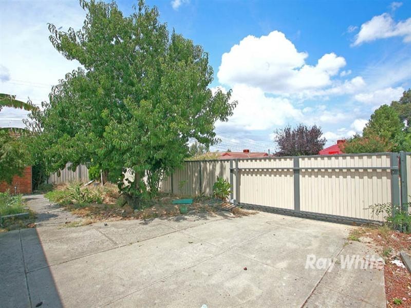 1/22 George Chudleigh Drive, Hallam VIC 3803