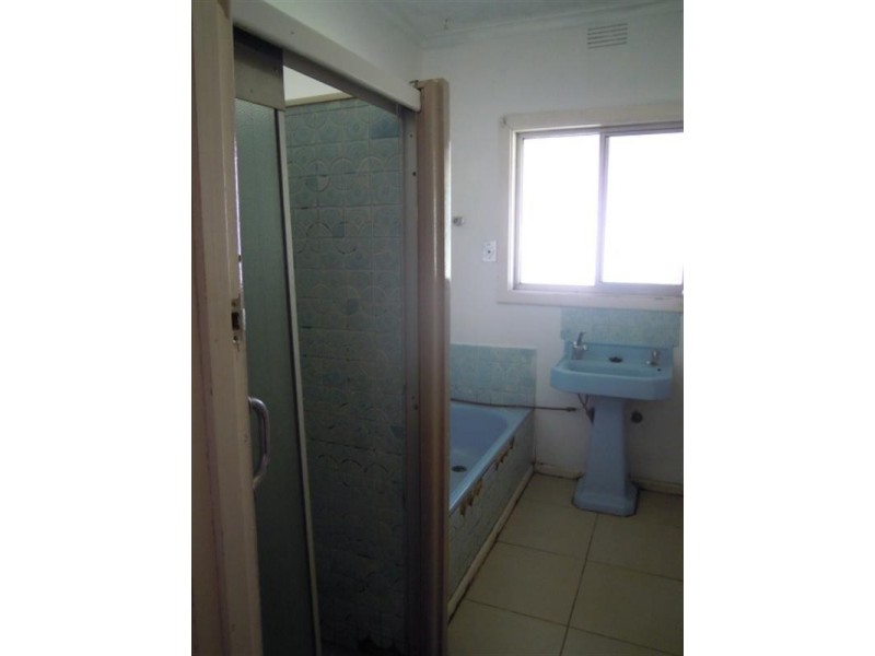 16 Garside Street, Dandenong VIC 3175