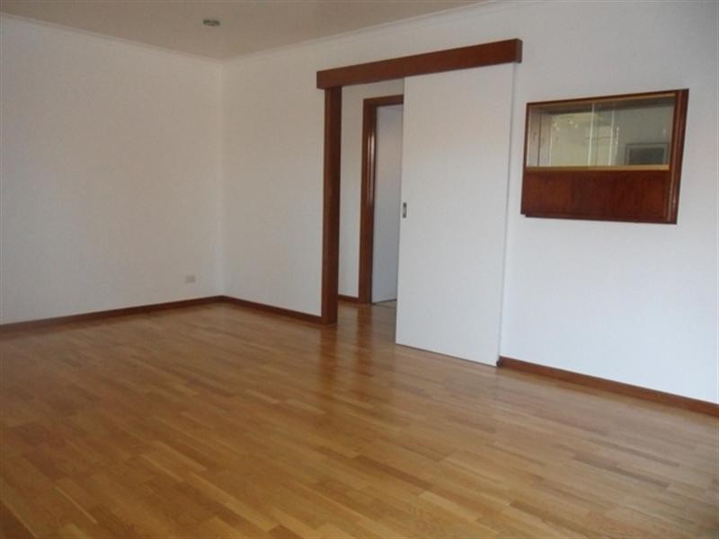 5/26a Moncur Avenue, Springvale VIC 3171