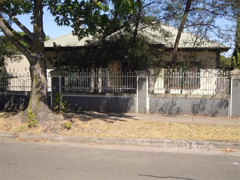 20 Birwood Avenue, Dandenong North VIC 3175
