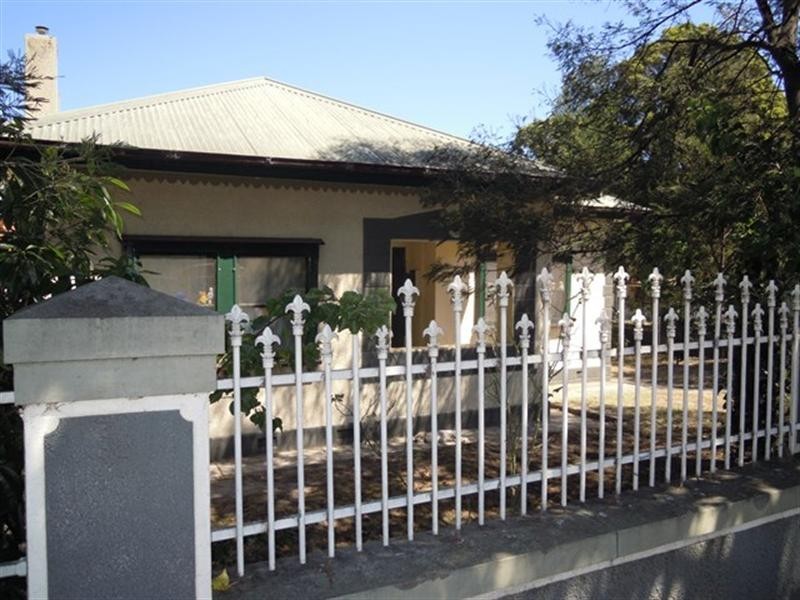 20 Birwood Avenue, Dandenong North VIC 3175