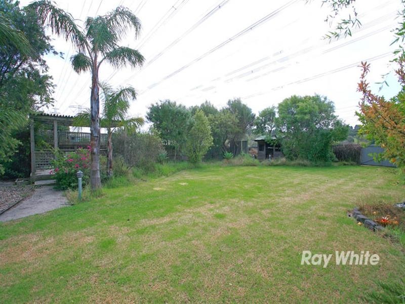 11 Skipton Place, Endeavour Hills VIC 3802