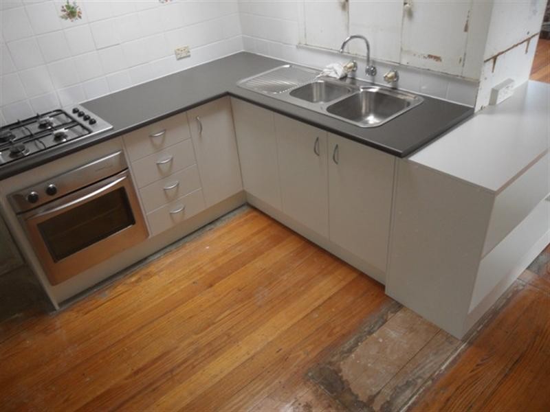 16 Wimpole Street, Noble Park North VIC 3174