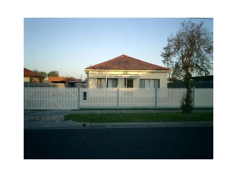 17 Simpson Street, Noble Park VIC 3174