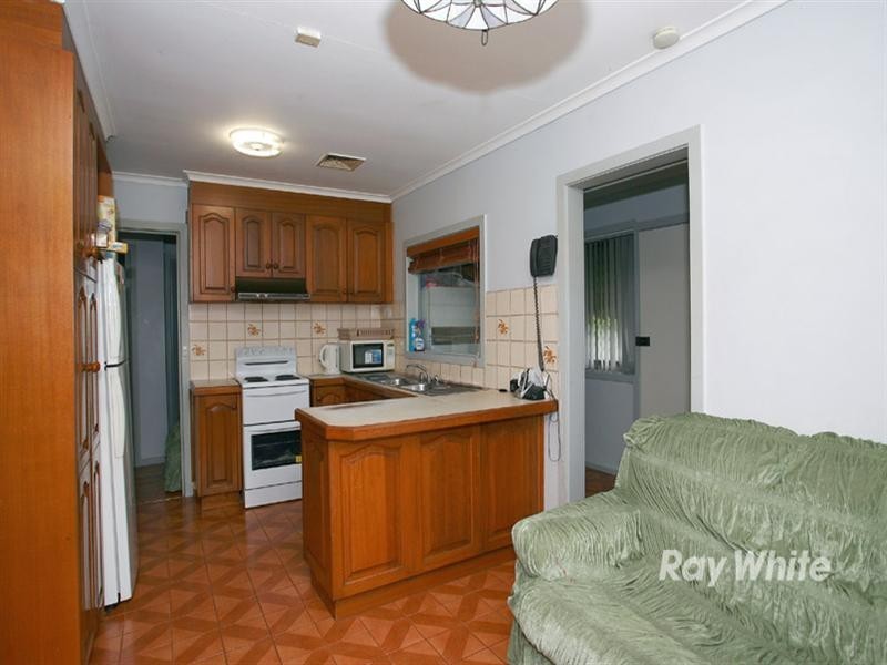 2 Newman Avenue, Noble Park VIC 3174