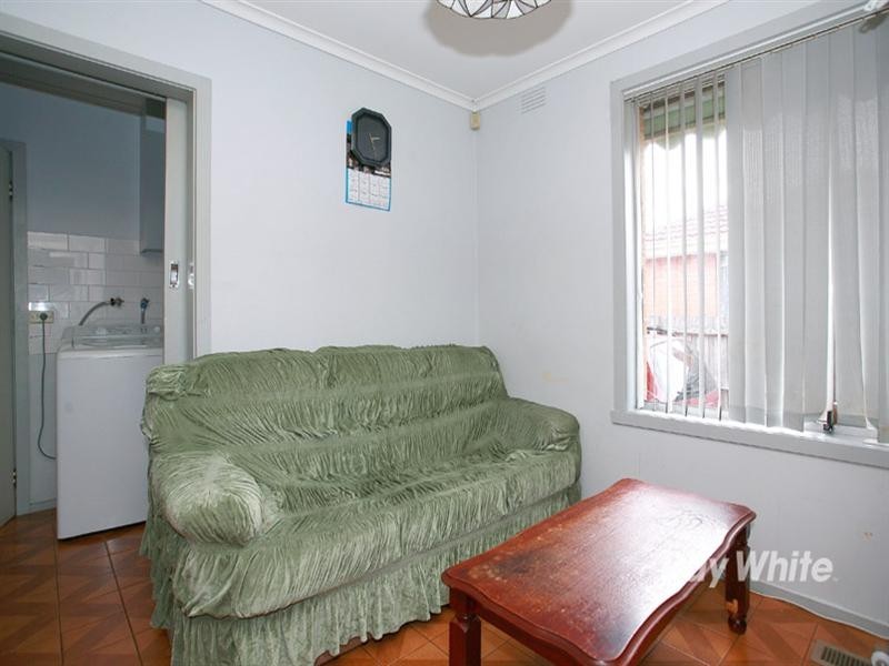 2 Newman Avenue, Noble Park VIC 3174