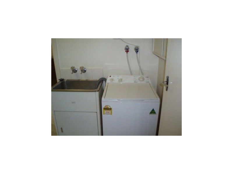 2/1152 Heatherton Road, Noble Park VIC 3174