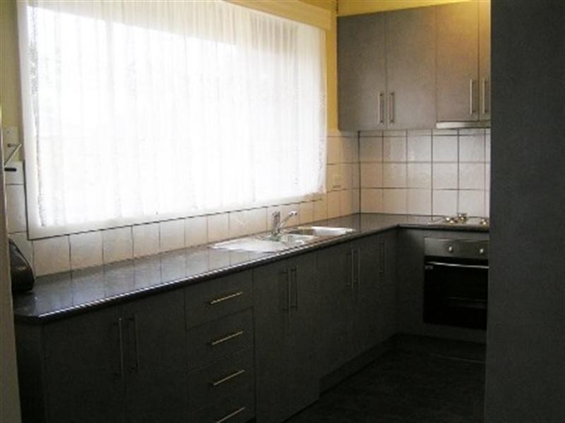 1/34 Nicole Avenue, Dandenong North VIC 3175