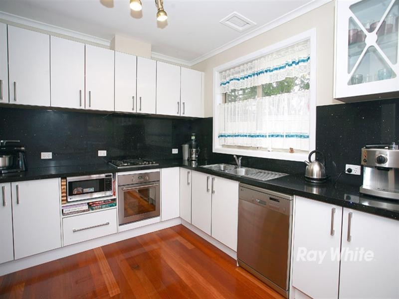 17 Myrtle Street, Noble Park VIC 3174