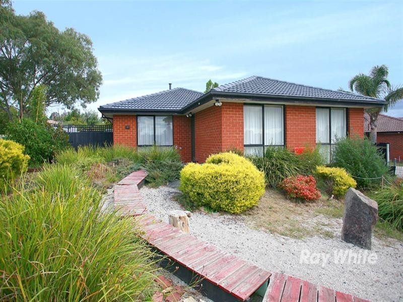 101 Oaktree Drive, Hampton Park VIC 3976