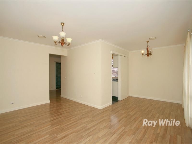 101 Oaktree Drive, Hampton Park VIC 3976