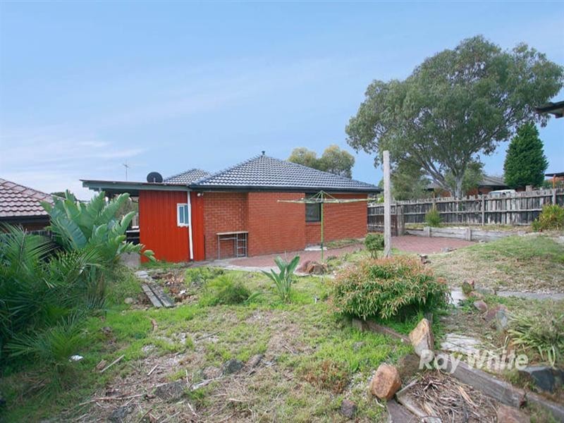 101 Oaktree Drive, Hampton Park VIC 3976