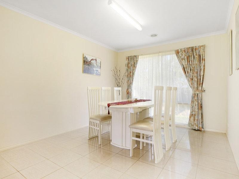 5 Radesin Rise, Narre Warren North VIC 3804