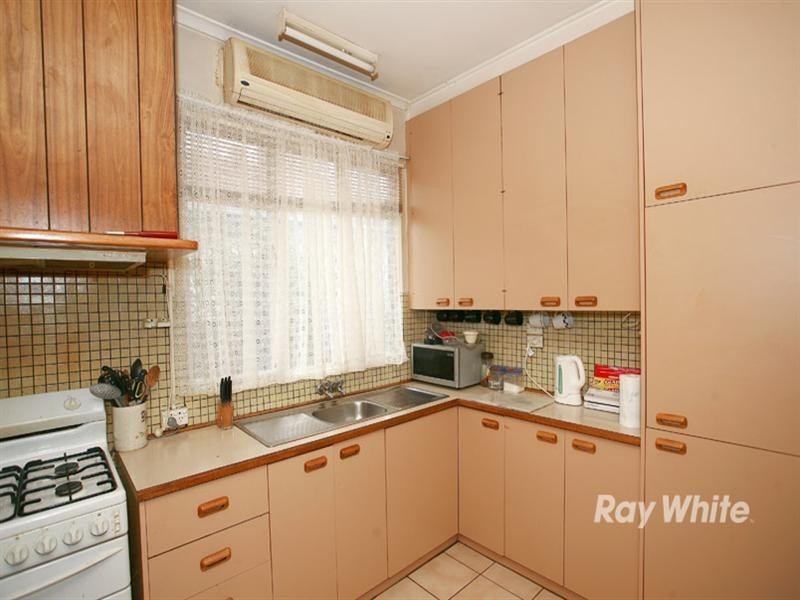 26 Lexton Avenue, Dandenong VIC 3175