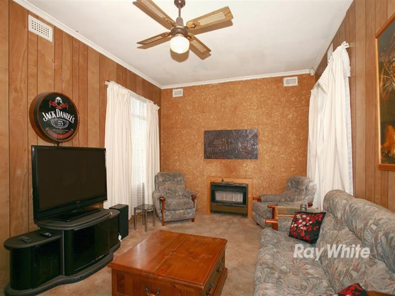 26 Lexton Avenue, Dandenong VIC 3175