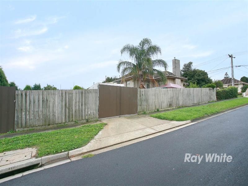 26 Lexton Avenue, Dandenong VIC 3175