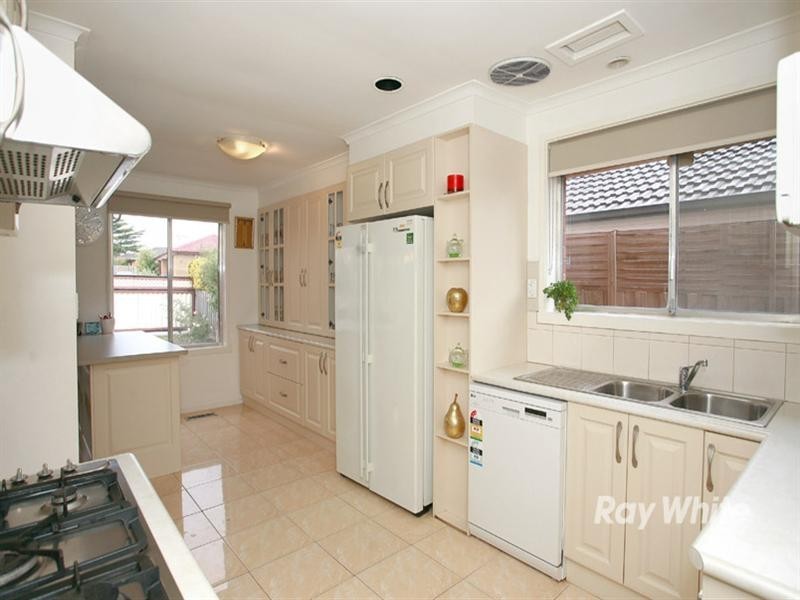 110 Bloomfield Road, Keysborough VIC 3173