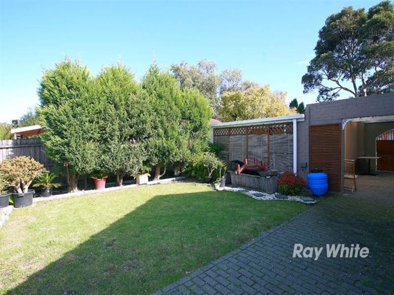 3 Vistula Court, Springvale South VIC 3172