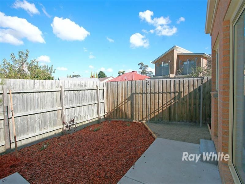 2/37 Scarlett Drive, Doveton VIC 3177