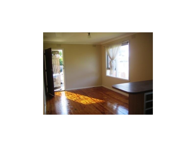 1/30 Lawn Road, Noble Park VIC 3174