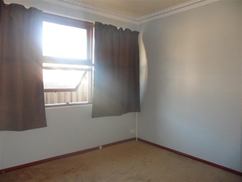 1/31 Nockolds Crescent, Noble Park VIC 3174