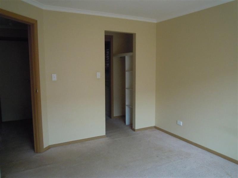 1/16 Temby Close, Endeavour Hills VIC 3802