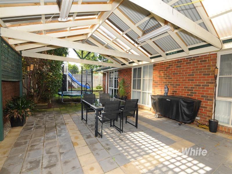 30 Woodvale Drive, Carrum Downs VIC 3201