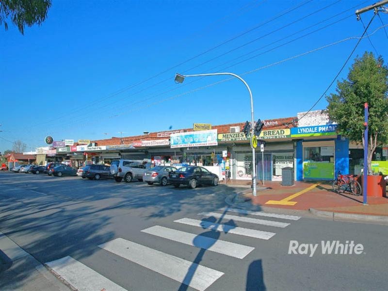 36 Chifley Crescent, Dandenong North VIC 3175