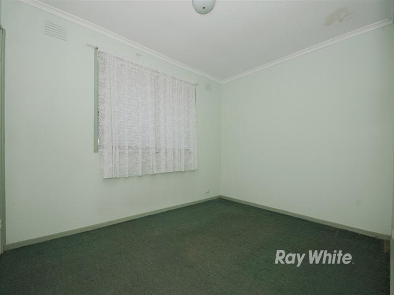 2/24 Yarraman Road, Noble Park VIC 3174