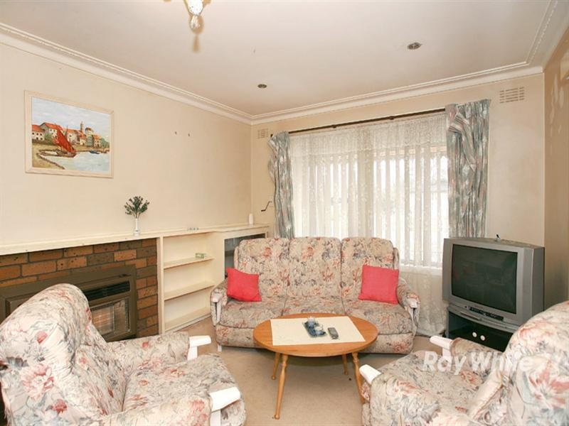 40 Hanleth Avenue, Springvale VIC 3171