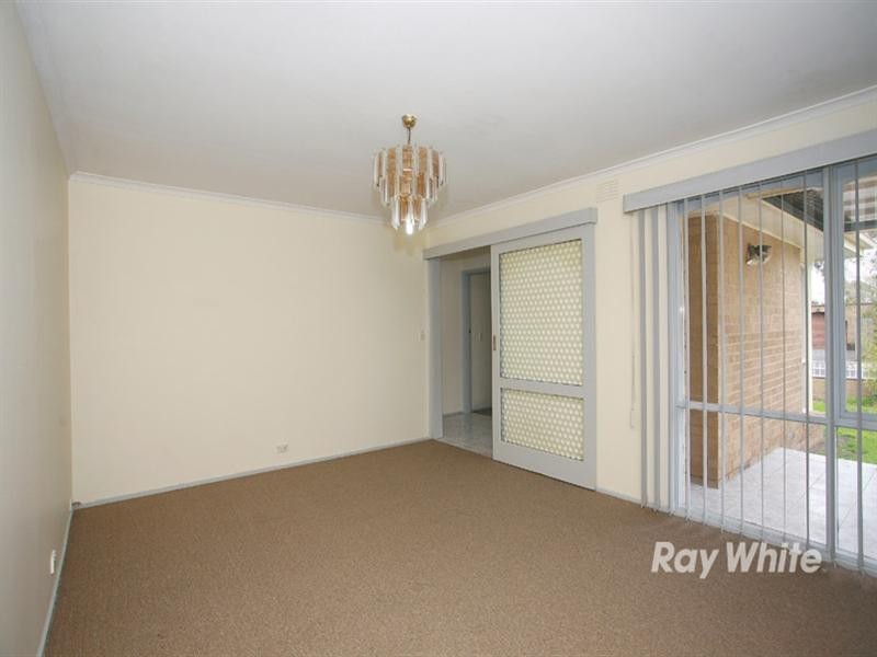 11 Piccadilly Crescent, Keysborough VIC 3173