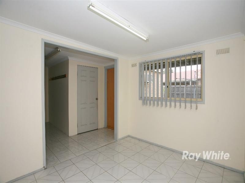 11 Piccadilly Crescent, Keysborough VIC 3173