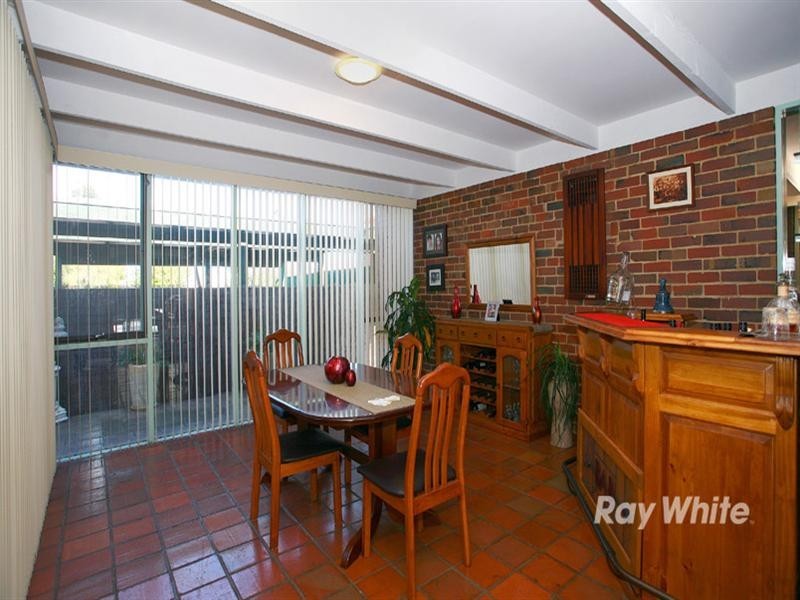 11 Dangerfield Drive, Springvale South VIC 3172