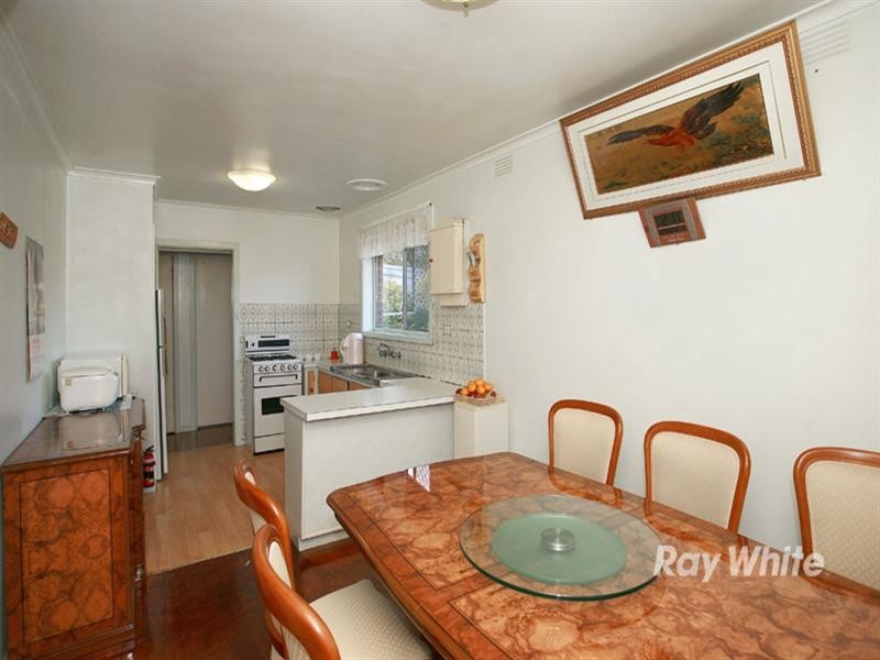 9 Clarke Road, Springvale South VIC 3172