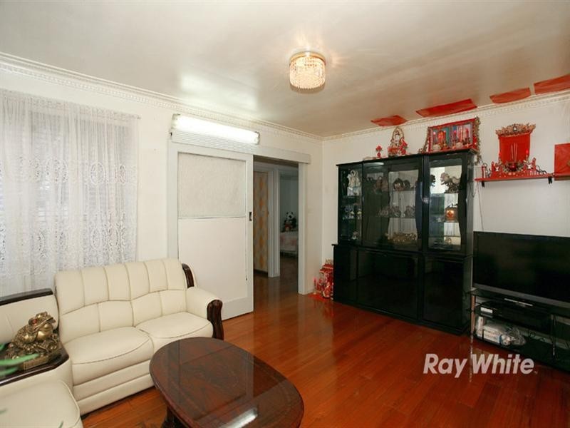 9 Clarke Road, Springvale South VIC 3172