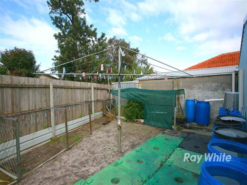 9 Clarke Road, Springvale South VIC 3172