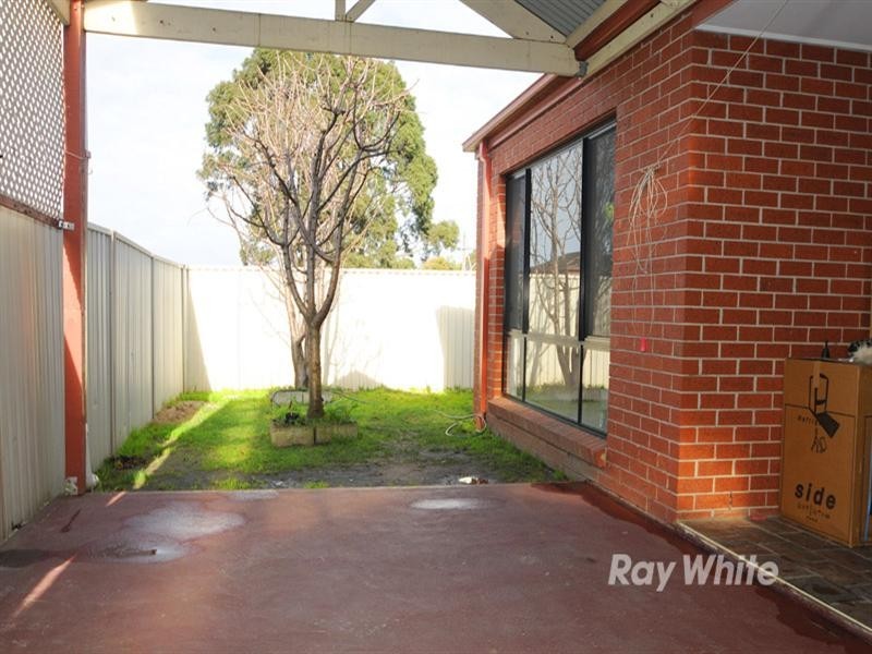 24 Tegans Close, Hallam VIC 3803