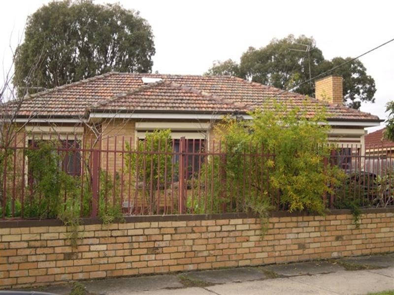 1/3 Kelvinside Road, Noble Park VIC 3174