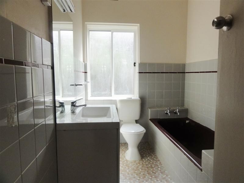 11 Allan Street, Noble Park VIC 3174