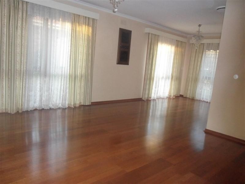 13/25 Spring Road, Springvale South VIC 3172