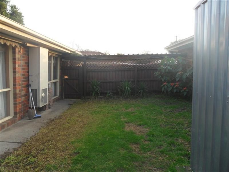 13/25 Spring Road, Springvale South VIC 3172