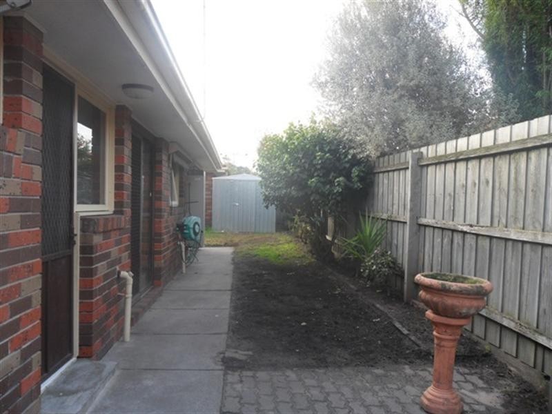 13/25 Spring Road, Springvale South VIC 3172