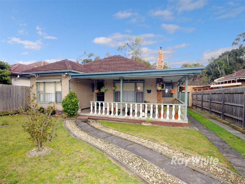 4 Alsace Street, Dandenong VIC 3175