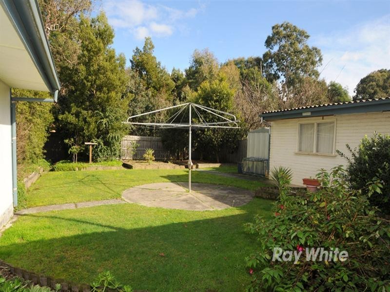 4 Alsace Street, Dandenong VIC 3175