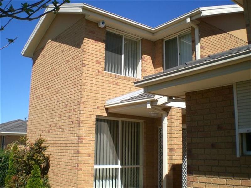 2/32 David Street, Dandenong VIC 3175