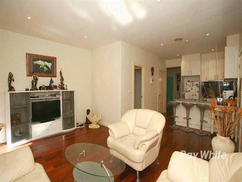 5/32 Stud Road, Dandenong VIC 3175