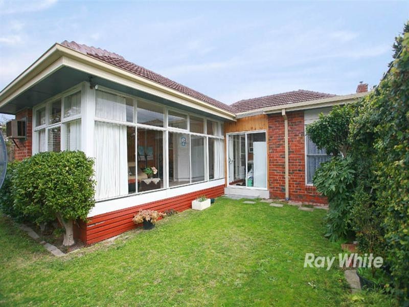 14 Cummins Road, Brighton East VIC 3187